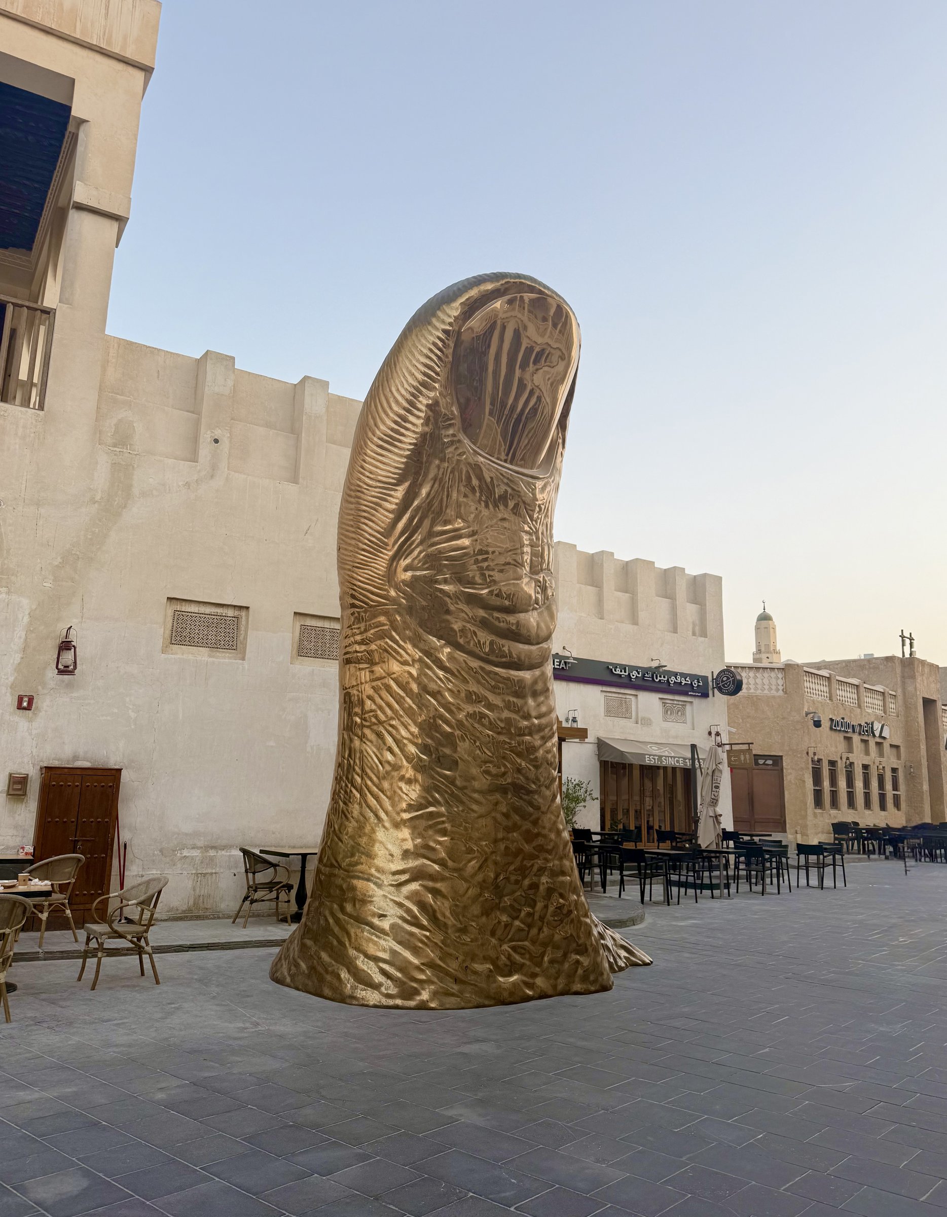 The golden thumb in Doha