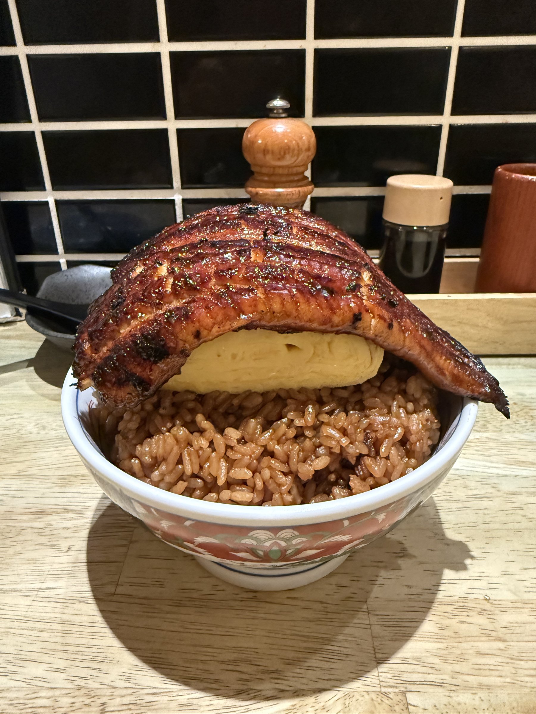 Big eel bowl